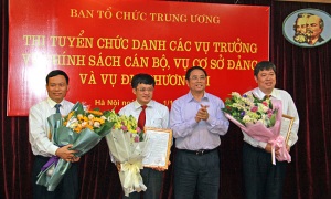 Ban Tổ chức Trung ương tổ chức thi tuyển thành công 3 chức danh vụ trưởng